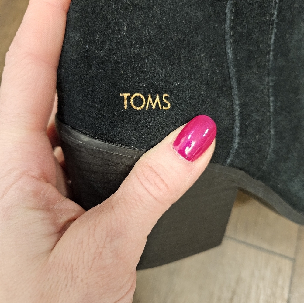 NWT TOMS Constance Black Suede Ortholite Ankle Boots - Size 8 - Picture 11 of 13